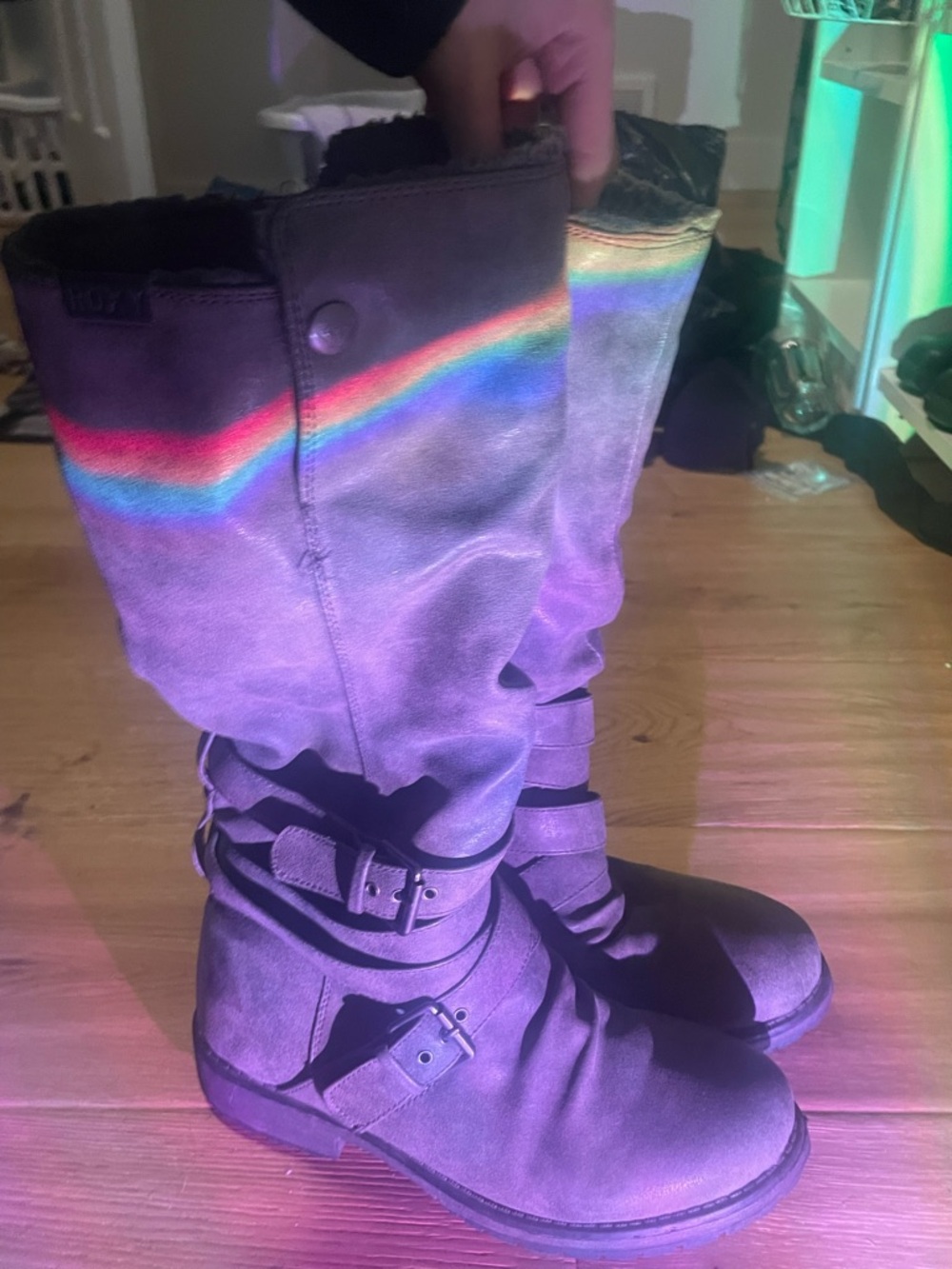 Y2K Roxy Buckle Strap Suede Boots - Grey